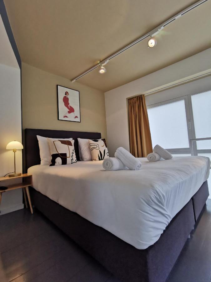 Shway - The Red With Pearls Apartment แอนต์เวิร์ป ภายนอก รูปภาพ