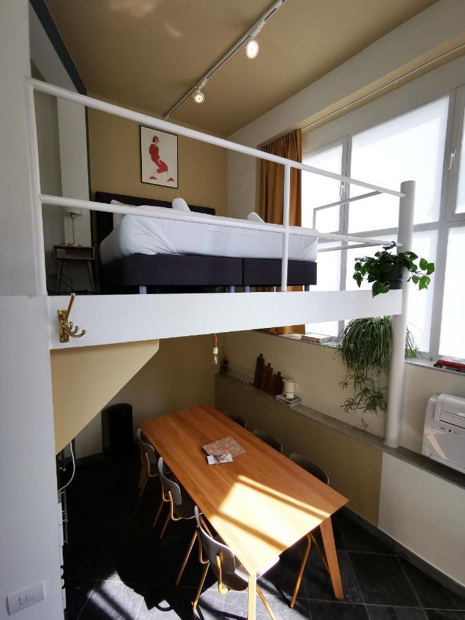 Shway - The Red With Pearls Apartment แอนต์เวิร์ป ภายนอก รูปภาพ