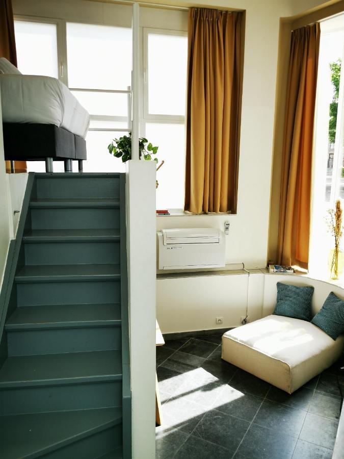 Shway - The Red With Pearls Apartment แอนต์เวิร์ป ภายนอก รูปภาพ