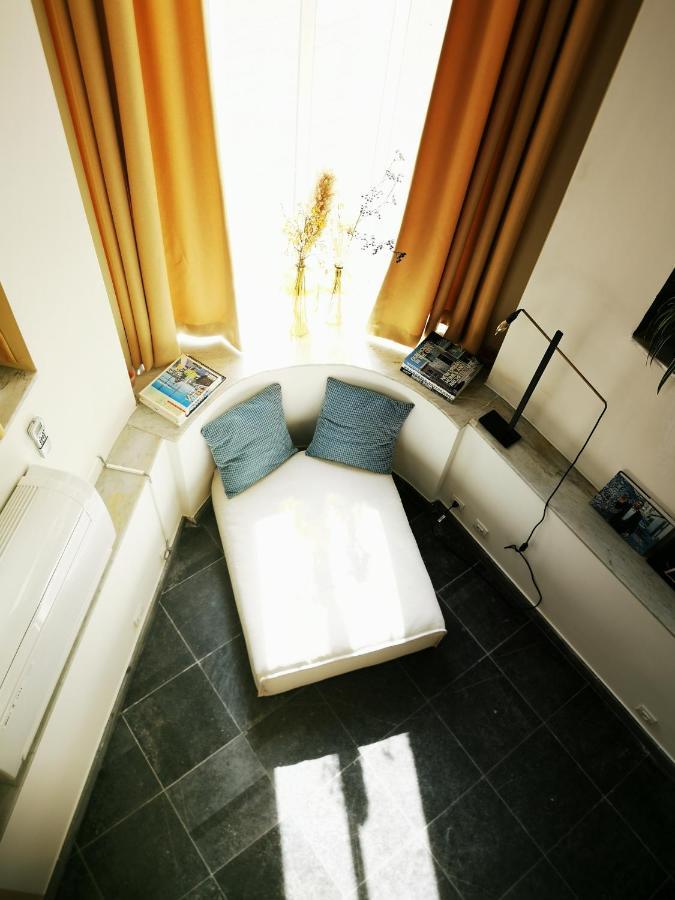 Shway - The Red With Pearls Apartment แอนต์เวิร์ป ภายนอก รูปภาพ